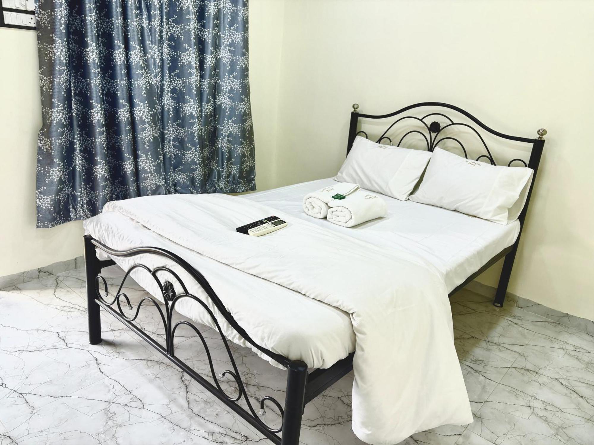 Deep Bhavani Resort Karjat Eksteriør billede